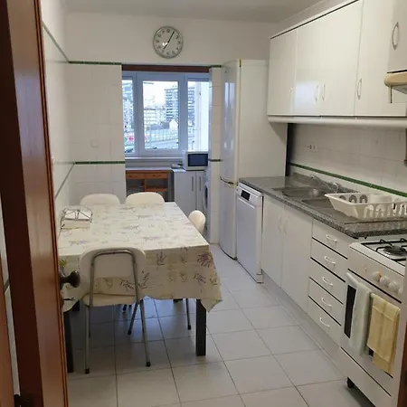 Welcome Here Parque Lumiar 1 Apartment Lisbon